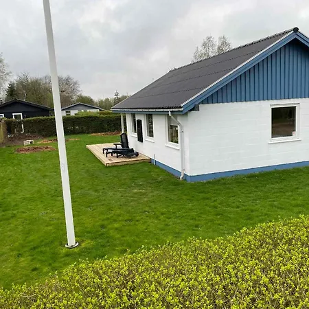 Cozy Holiday With A Lovely Large Garden, Hejls